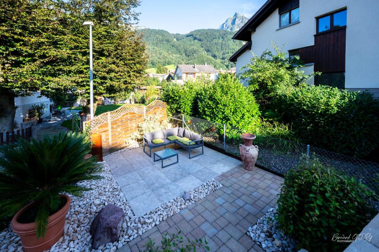 Zimmer Mit Eigenem Badezimmer Näfels Exterior photo