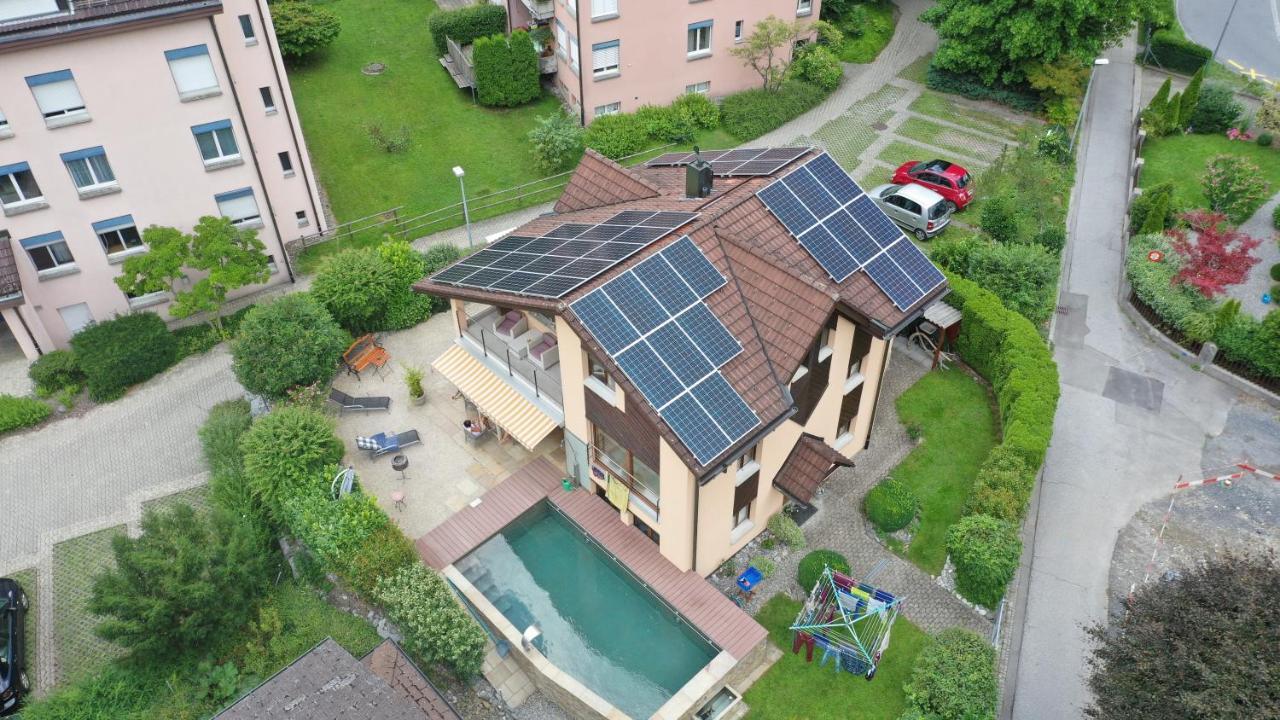 Zimmer Mit Eigenem Badezimmer Näfels Exterior photo